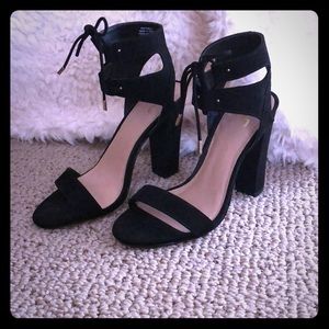 NWOT Mix No. 6 Sandal